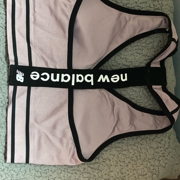 Sports bra - Picture 2 of 2